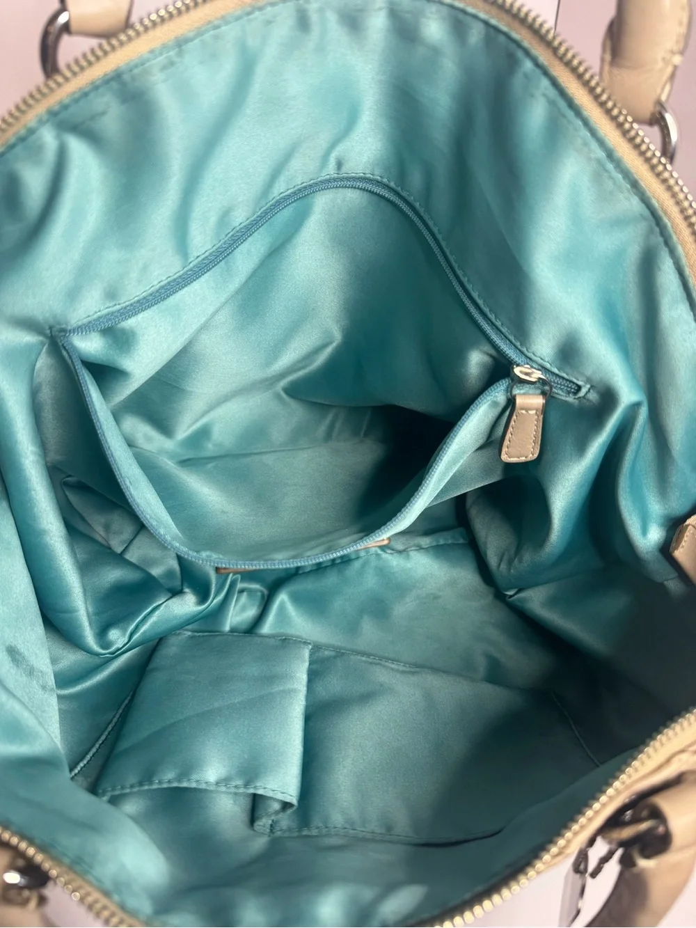 #298 Coach Madison Dotted Op Art Sophia Satchel Two-Way Bag - Picture 10 of 13